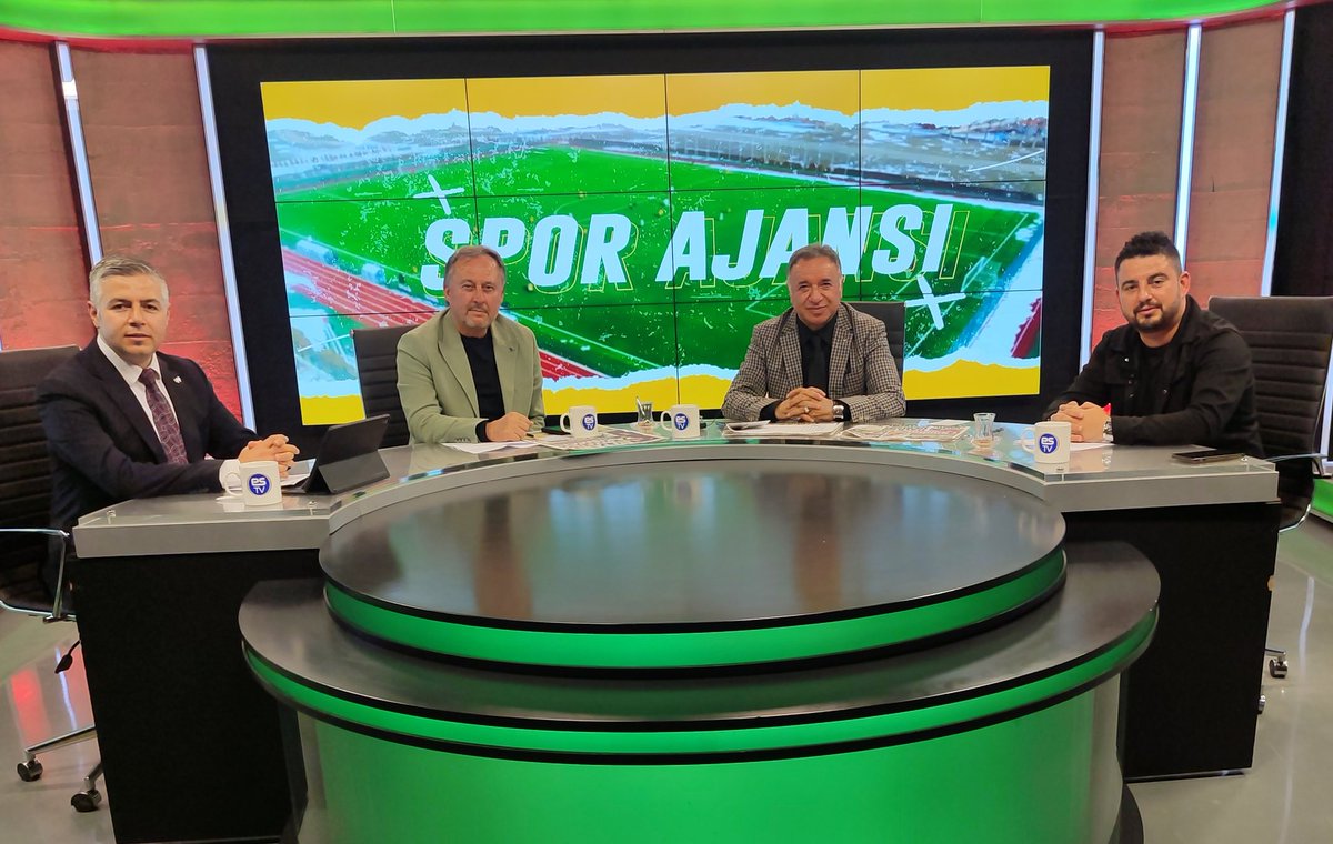 AytacErsoy's tweet photo. Spor Ajansı bu akşam saat 21.00'de ESTV ekranlarında olacak. 

Eskişehirspor'un Ayvalıkgücü'ne elenmesini, saha içindeki teknik-taktik tüm detayları konuşacağız. 

Takımın kötü performansının nedenlerini, teknik heyet ve yönetimin yeni sezon ile ilgili düşüncelerini anlatacağız. 

Şehirdeki siyaset Eskişehirspor'u nasıl etkiliyor? Tüm detaylar masaya yatırılacak...