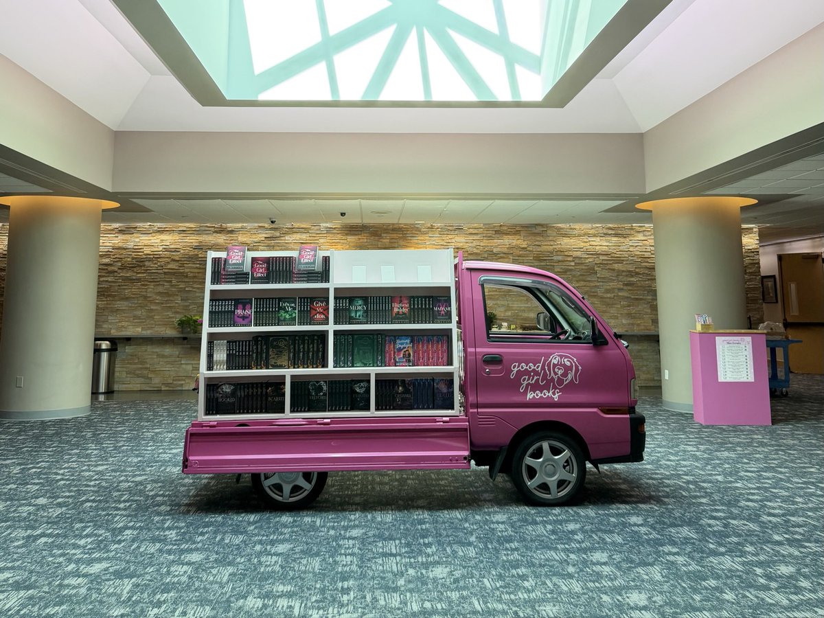 UTConferences's tweet photo. What a busy week at the UT Conference Center! 

Last week, we hosted 6 different groups and provide our on-site catering for lunch, snack breaks, and dinner. 

We would love to host your next event! Contact us today! https://t.co/acgwXWi6po