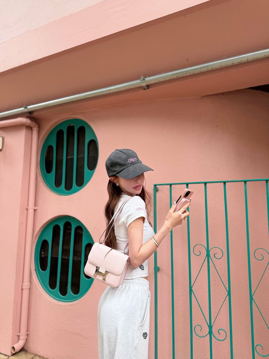 鈴木亜美 (@ami927s16) / Posts / X