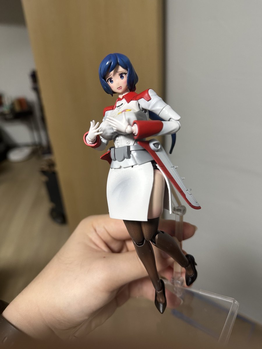 ZYmodelcorner's tweet photo. HGBF Lohengrinko, completed! This is a rework of that old kit with modern 30MS parts to make her a lot better proportioned! I

All left to do is to finish her base for Tetsujin, and a proper photoshoot. Stay tuned! #gundambuildfighters #30ms #girlpla #メカ娘 https://t.co/TZOiw4V3O1