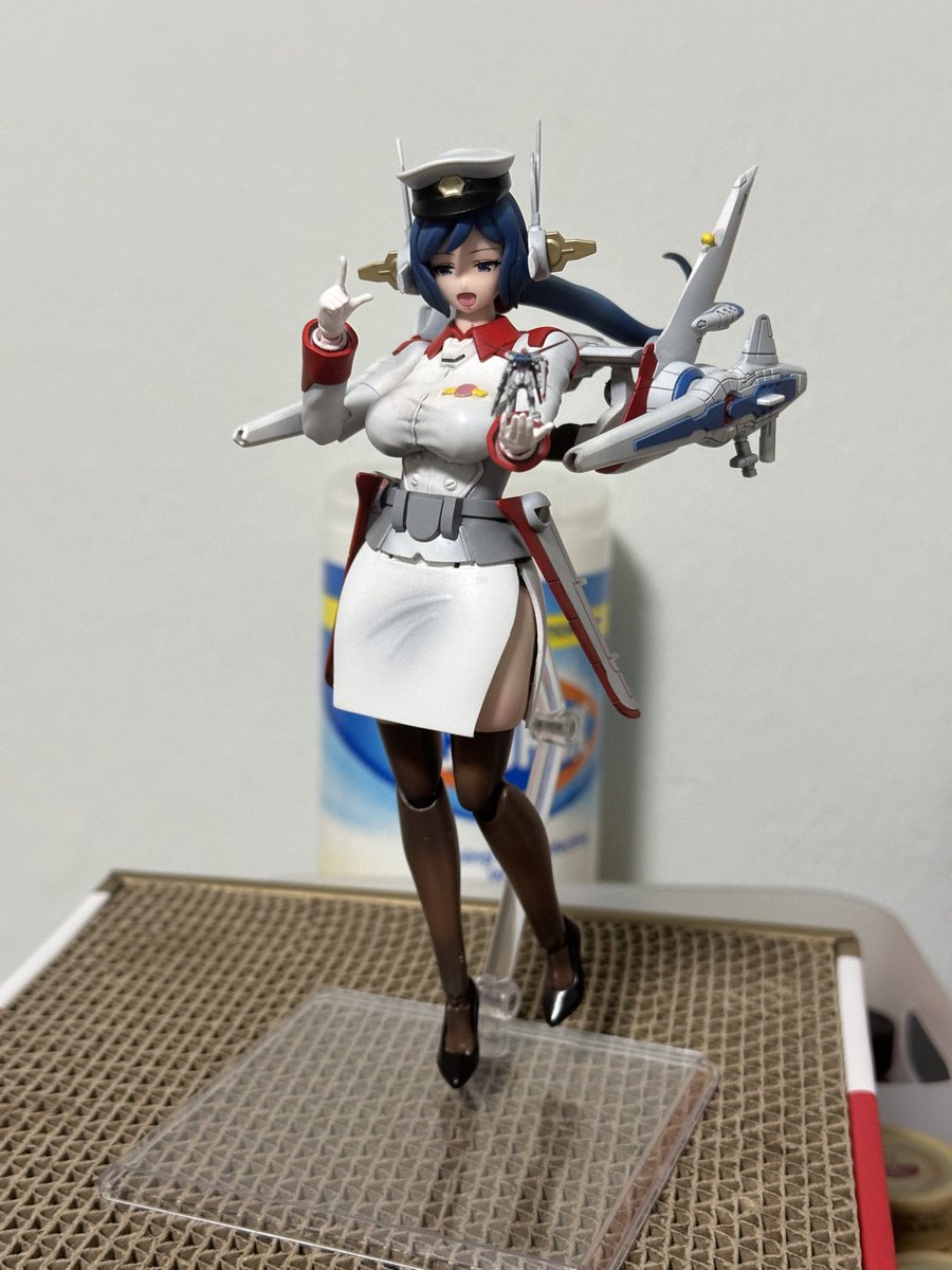 ZYmodelcorner's tweet photo. HGBF Lohengrinko, completed! This is a rework of that old kit with modern 30MS parts to make her a lot better proportioned! I

All left to do is to finish her base for Tetsujin, and a proper photoshoot. Stay tuned! #gundambuildfighters #30ms #girlpla #メカ娘 https://t.co/TZOiw4V3O1