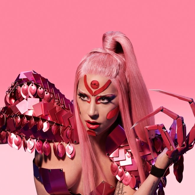 SpotifyGaga tweet media