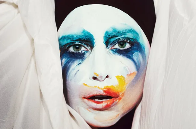 SpotifyGaga tweet media