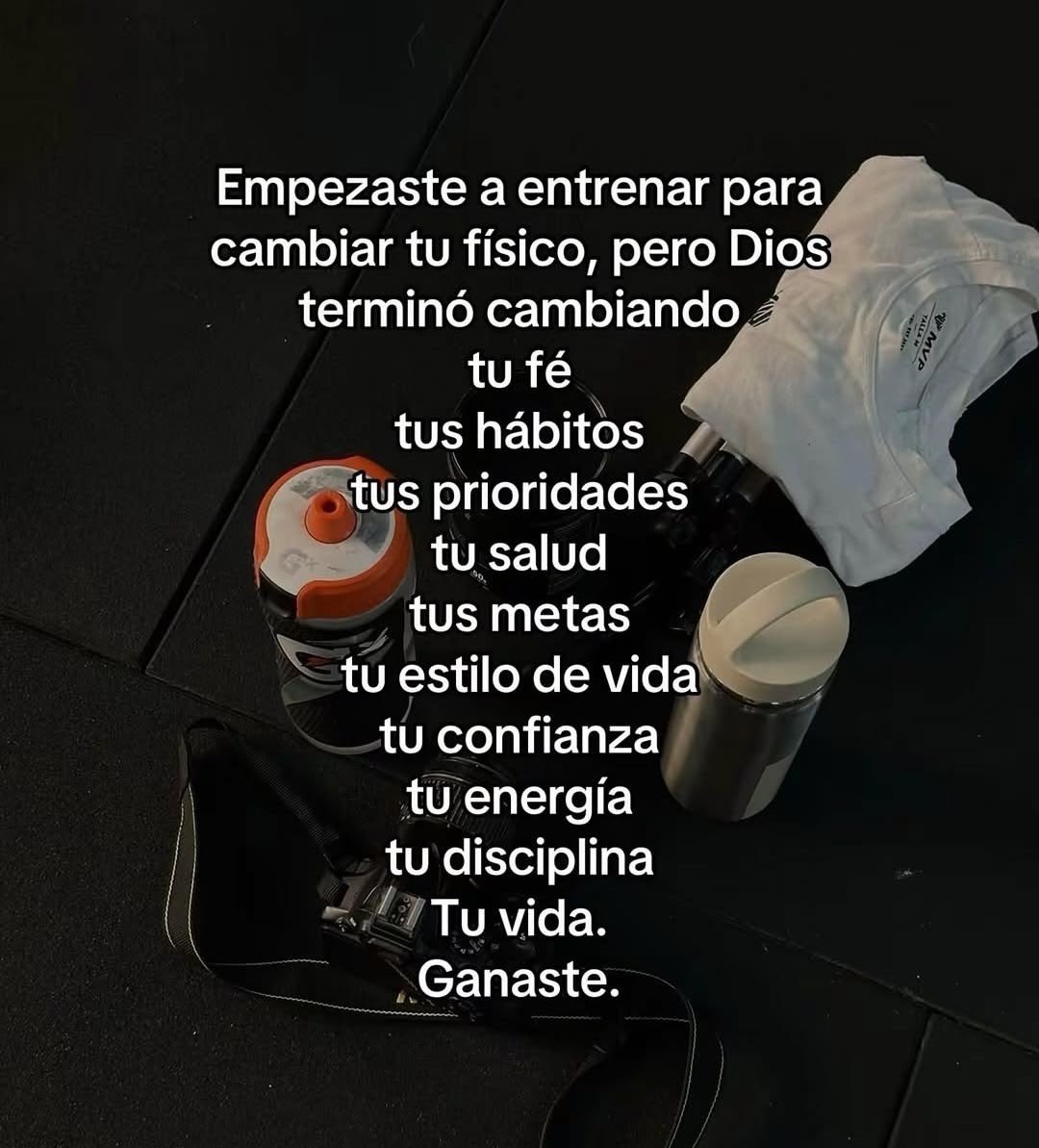 Disciplina tweet media