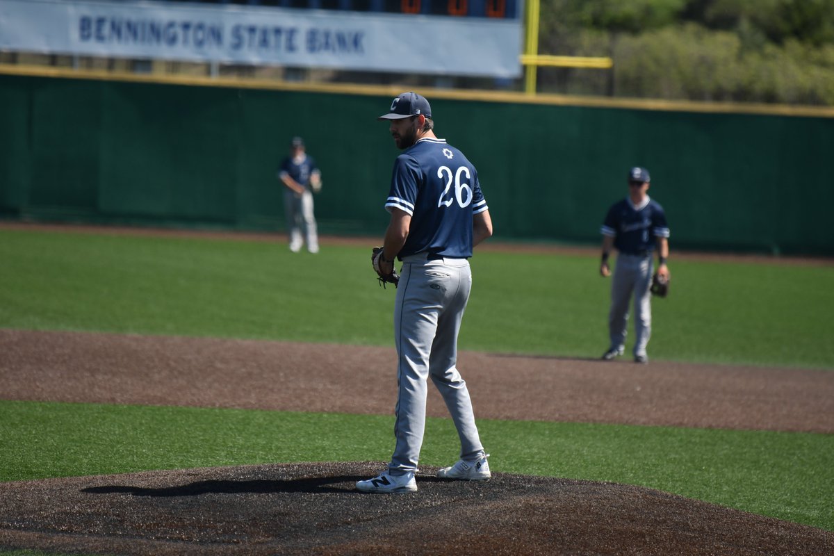 cunebulldogs's tweet photo. ⚾ | Alex Johnson is through seven innings (11 K's). The Saints chipped off the lead with four runs in the bottom of the sixth.

🌟 NAIA OR 🌟

CUNE 9, OLLU 5 | T8 https://t.co/HGdYf7v0dN