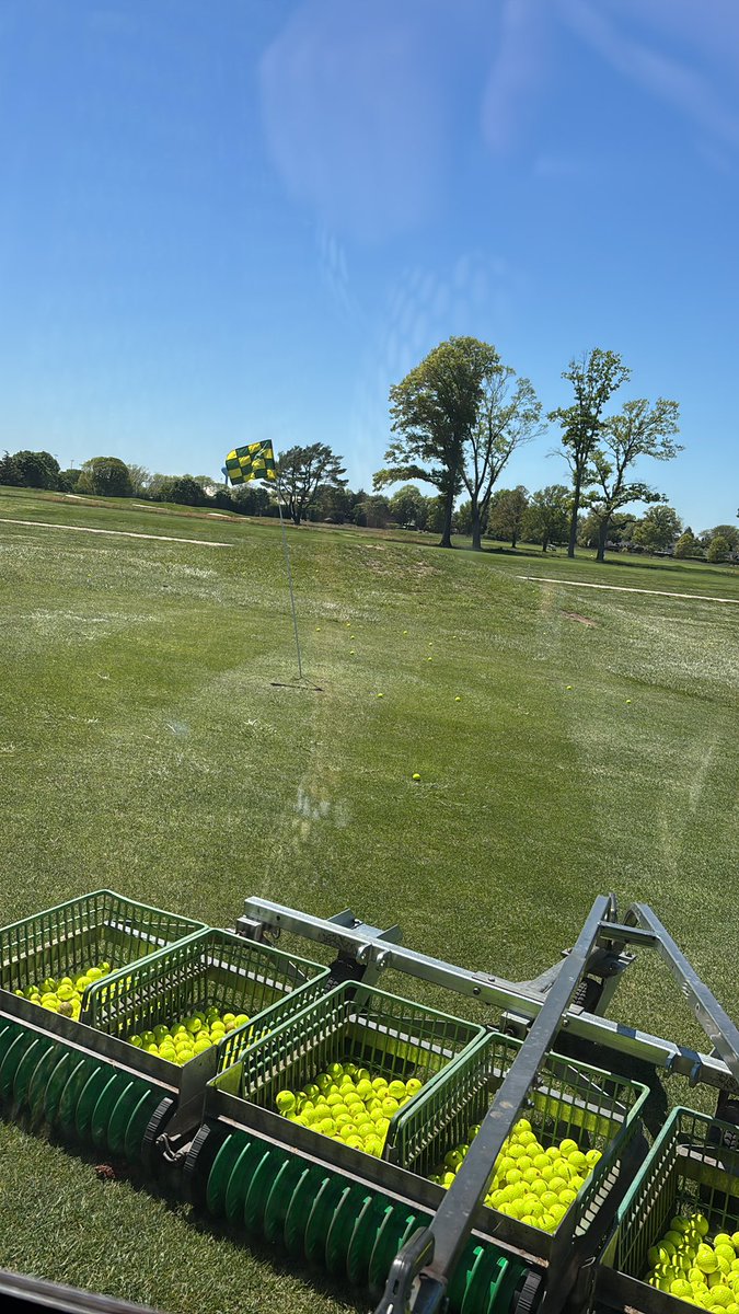 chadwilliams00's tweet photo. Back at the summer job. Can’t beat it https://t.co/V8kFofUhIl