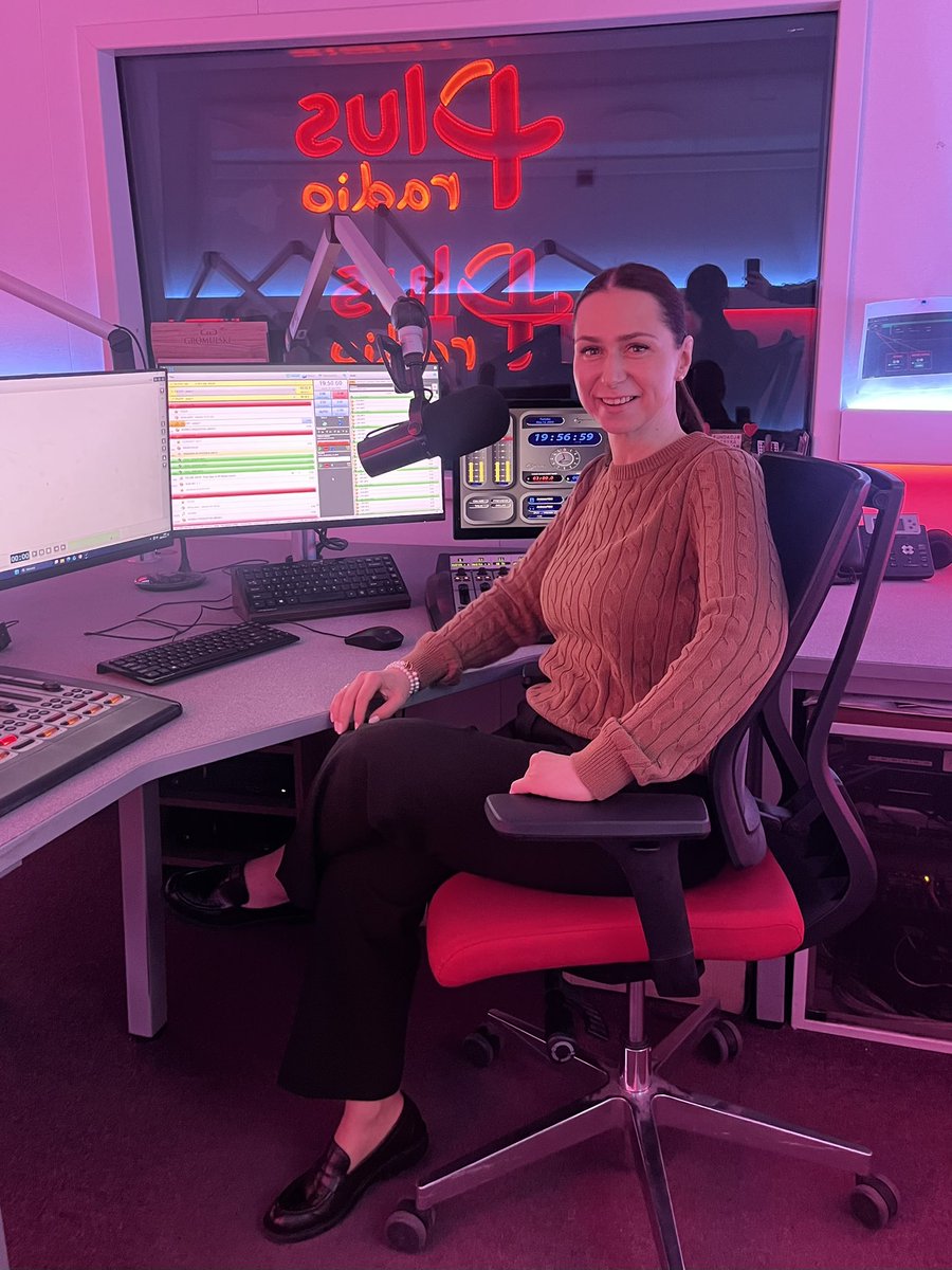 MMSzefernaker's tweet photo. A już za chwilę w @Radio__Plus ⬇️
🎙️20:00 - prof. Arkady Rzegocki, autor książki „Dyplomacja otwarta”

🎙️21:00 - Sergiusz Piasecki oczami syna
Gość: prof. Władysław Tomaszewicz

👉https://t.co/NNSU2qRoUT https://t.co/IUowKdJguR