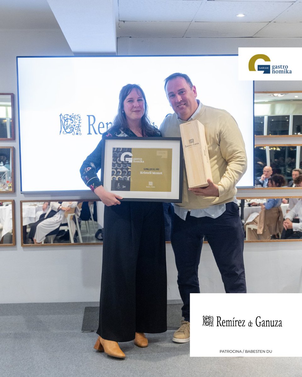 ssgastronomika's tweet photo. @bculinary @GourmetMardu @Alusaldu 🥇 Kristell Monot, sumiller del @Mugaritz recibe el premio al "Sumiller del año", entrega el premio Eduardo Andrés, de la Bodega @RemirezdeGanuza 

#ssg26 https://t.co/RfBgjl4lRh