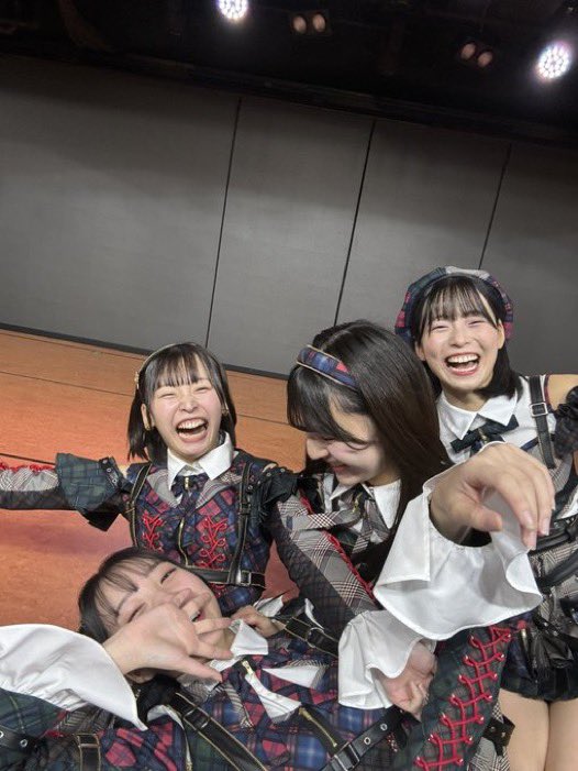 UNLAME　生写真　倉野尾成美　坂川陽香　新井彩永　山口結愛 久保姫菜乃 坂川陽香 #新井彩永 #久保姫菜乃 #山口結愛 おはようございます