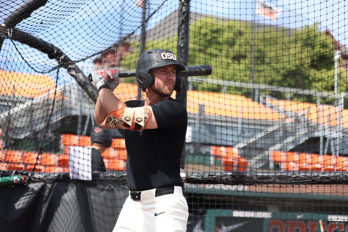 Oregon State Baseball tweet media