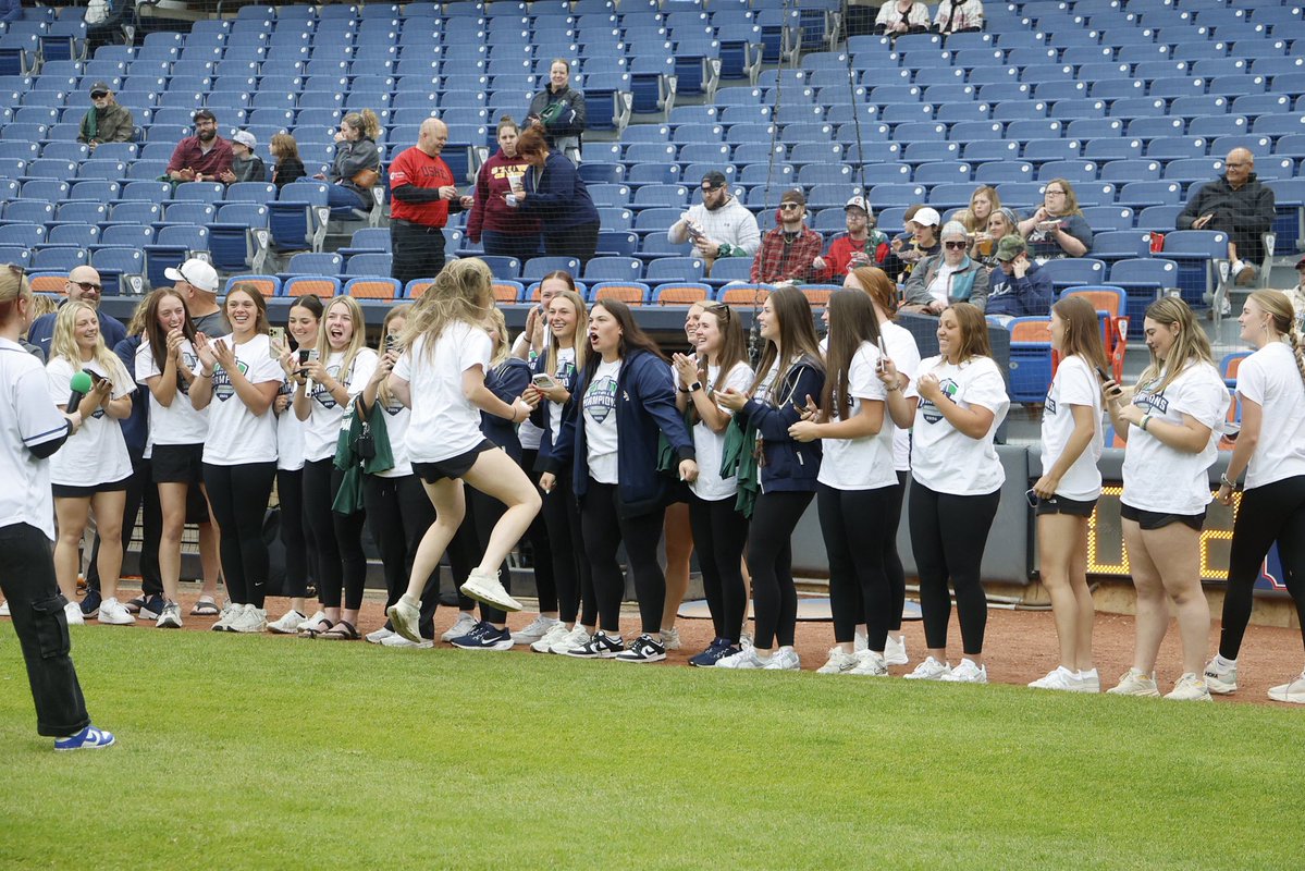 Akron Zips Softball tweet media