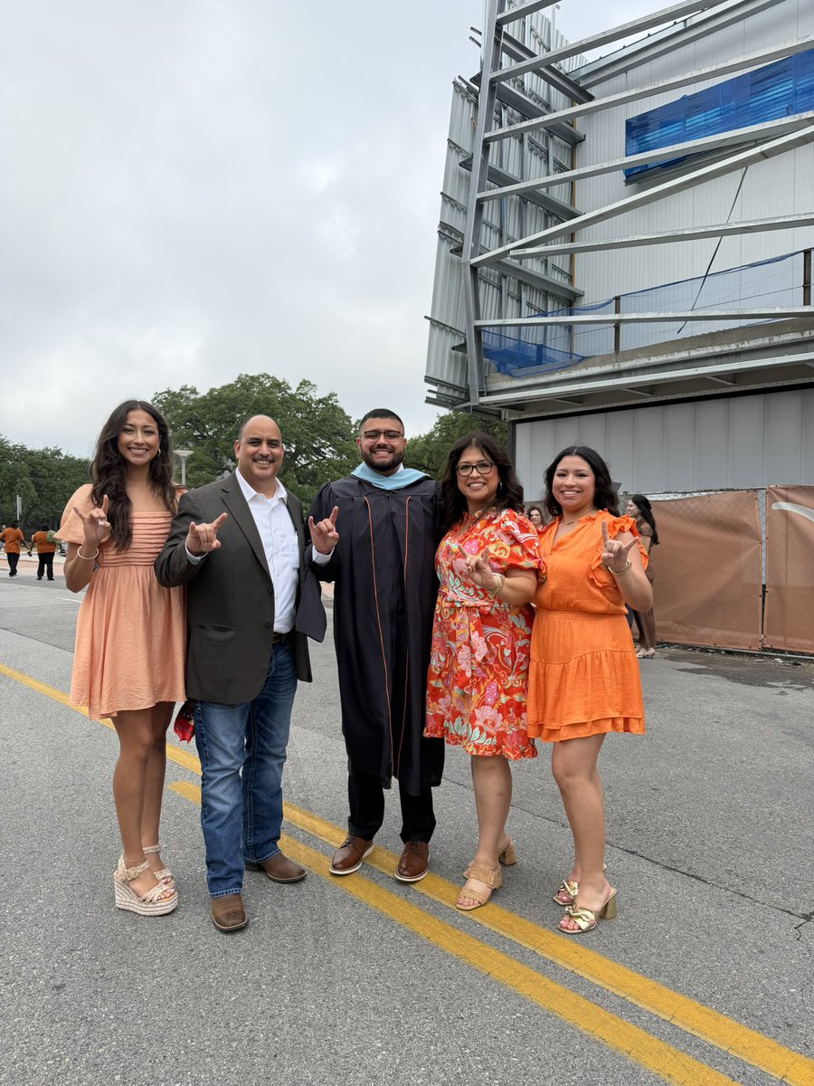Izzy Soza, M.Ed tweet media