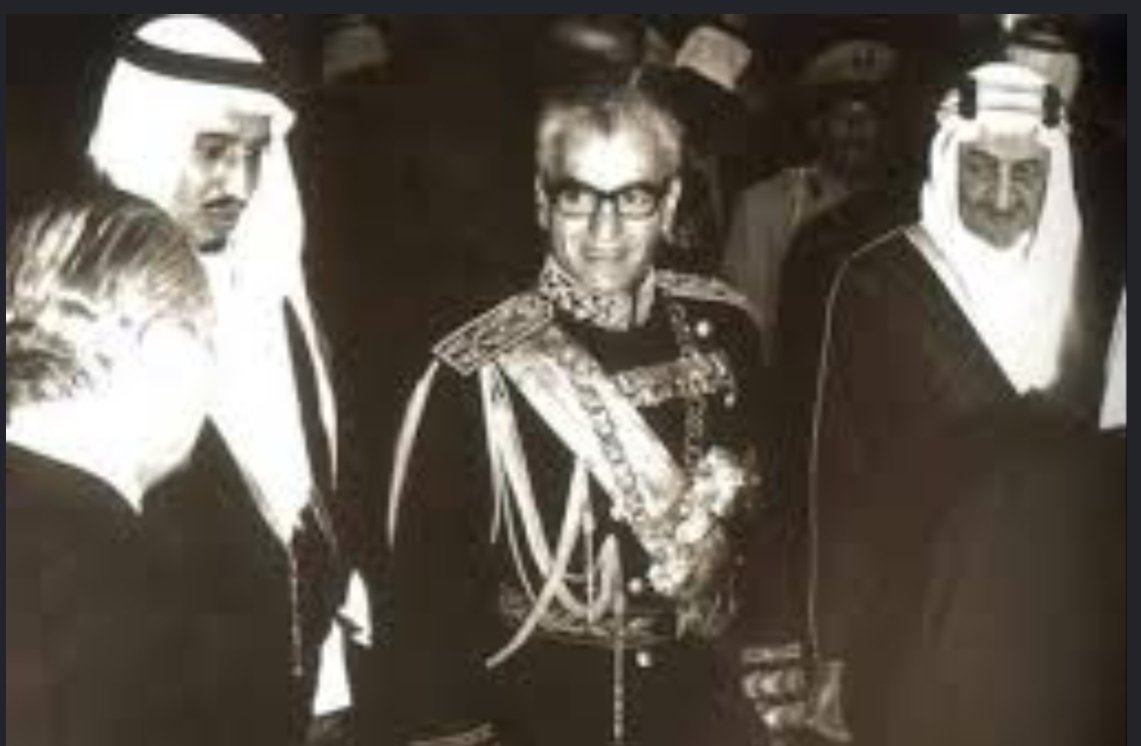 منتظر،، مُنتَظِر المنتظر. tweet media
