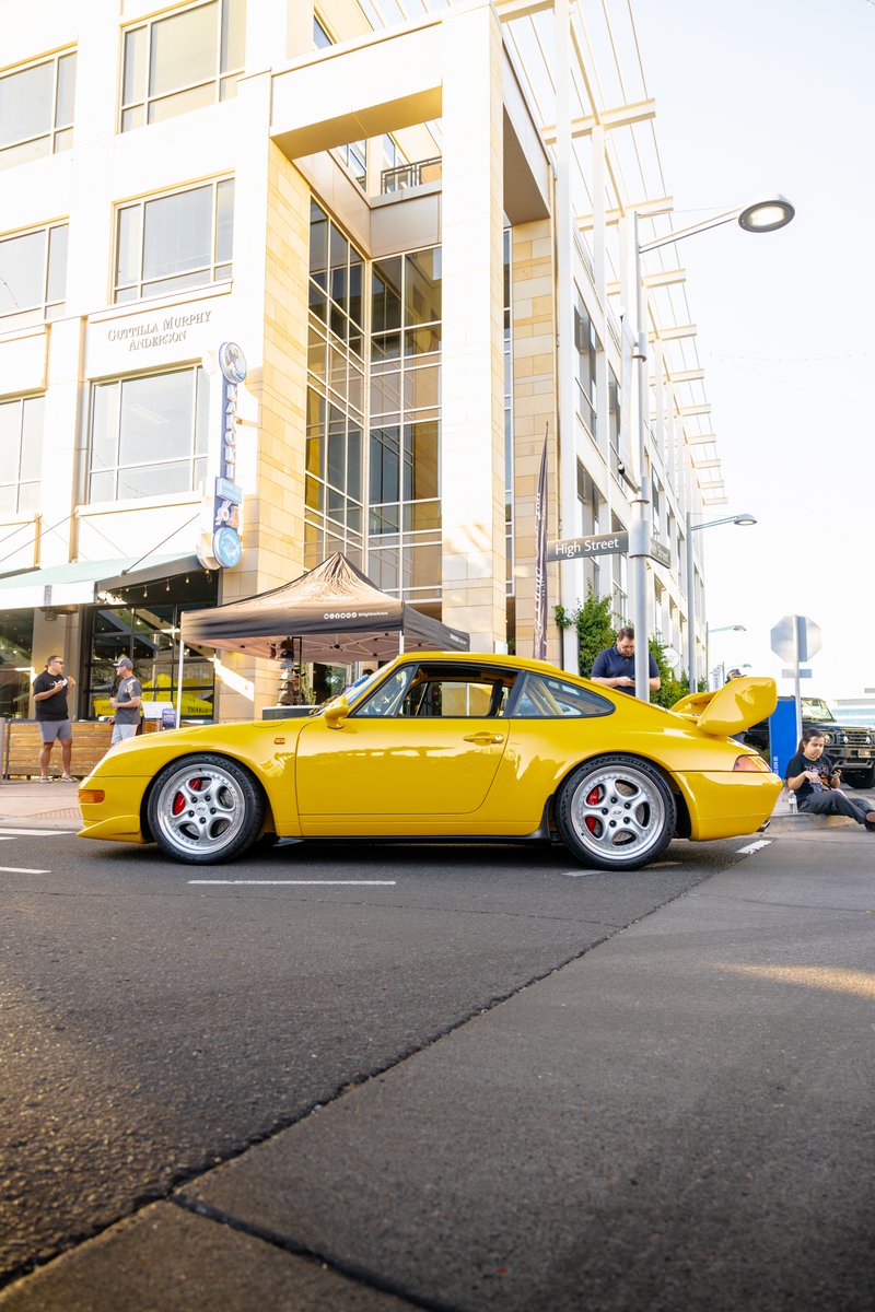 HighlineAutos's tweet photo. 1995 Porsche Carrera RS Clubsport in Speed Yellow at Highline Autos Cars &amp; Coffee. 1 of just 213 built &amp; never officially sold in the U.S.

Recent 1st in class winner in the Porsche Air-Cooled 1955–1996 category at the La Jolla Concours

#Porsche #CarreraRS #Clubsport https://t.co/Q9p4PufYkj