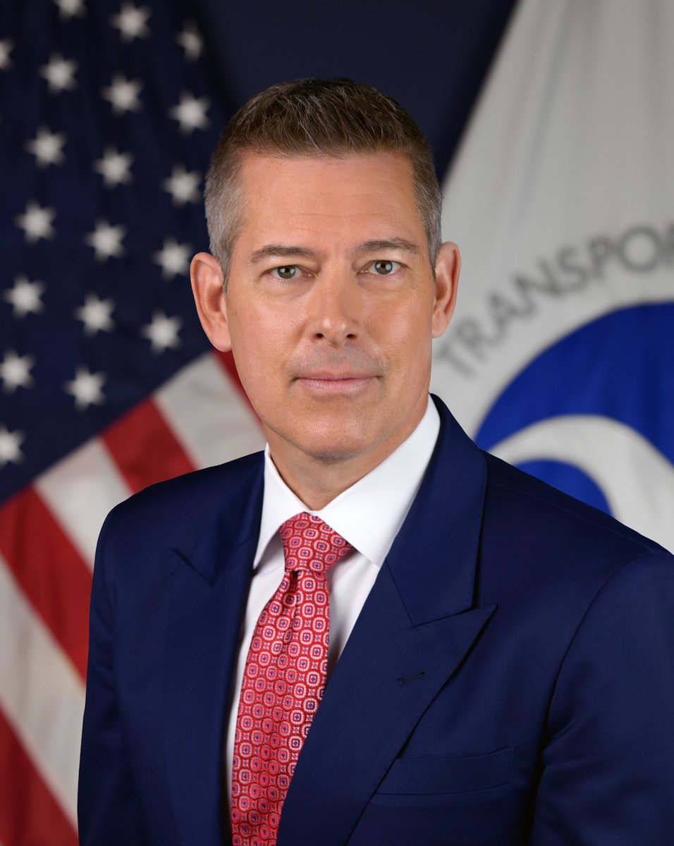 gregkellyusa's tweet photo. Leave SEAN DUFFY Alone!!! “My understanding” is He Left Government service earlier this year.  THEREFORE he’s ALLOWED to Enjoy his Retirement, and “learn about America’s history”—in about 20 years I intend to make a Similar “road trip”—Drive Safe, Sean! https://t.co/omcVk9DA4I