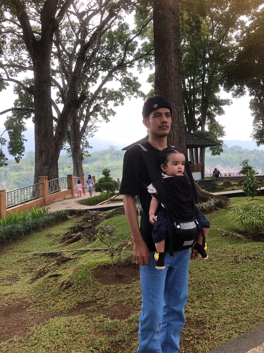 Fikridiky's tweet photo. Ah dia sudah besar. https://t.co/Uc9KFKmXPa