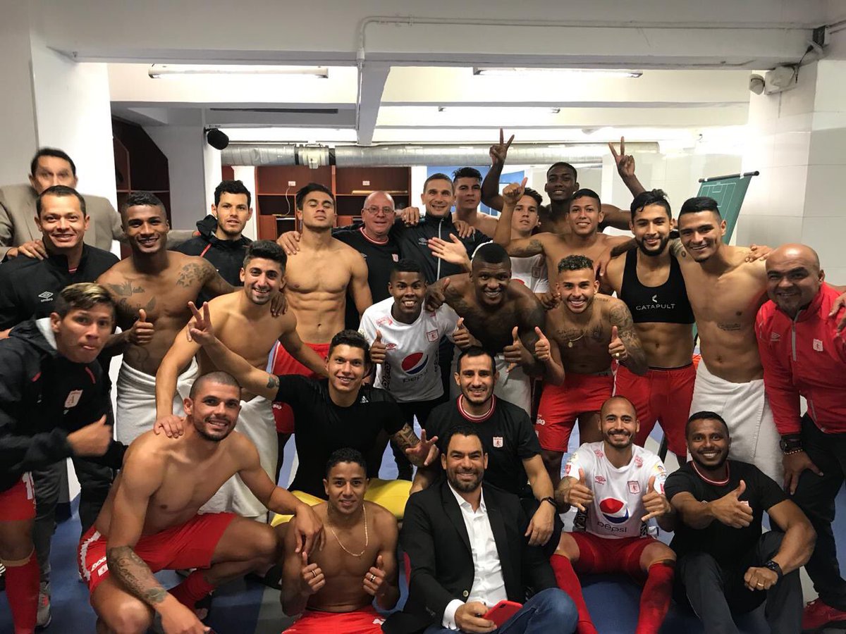 BigDataAmerica1's tweet photo. ❌ 10 Partidos contando liga, copa y Superliga lleva @AmericadeCali sin ganar en Bogotá enfrentando a @SantaFe

3 Empates y 7 derrotas en las últimas 10 visitas

🔙 La última victoria fue con Guimaraes en el 2019-II (1-2 con goles de Yesus Cabrera y Michael Rangel) https://t.co/aCQNVXzr88