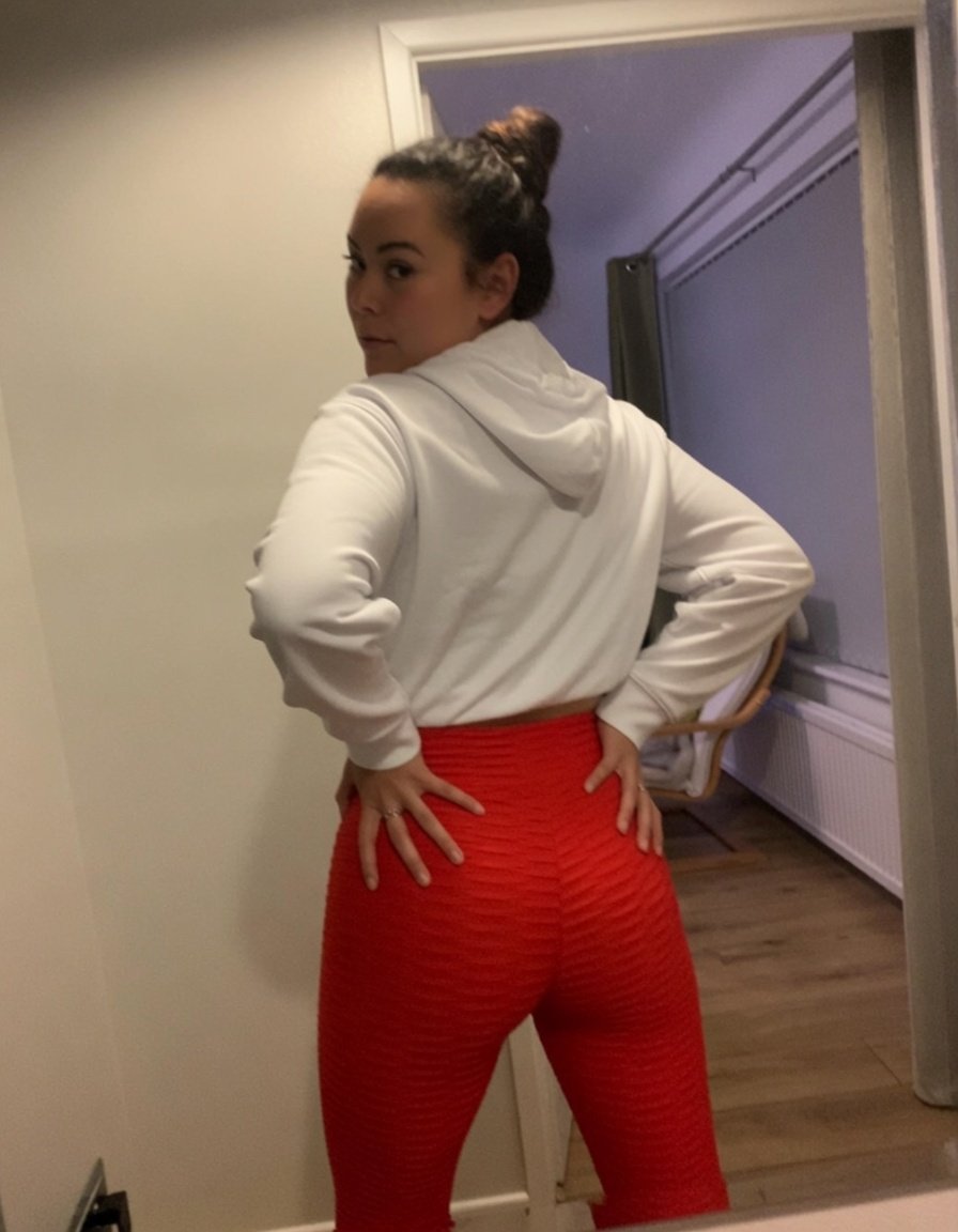 becoming a Hotwife tweet media