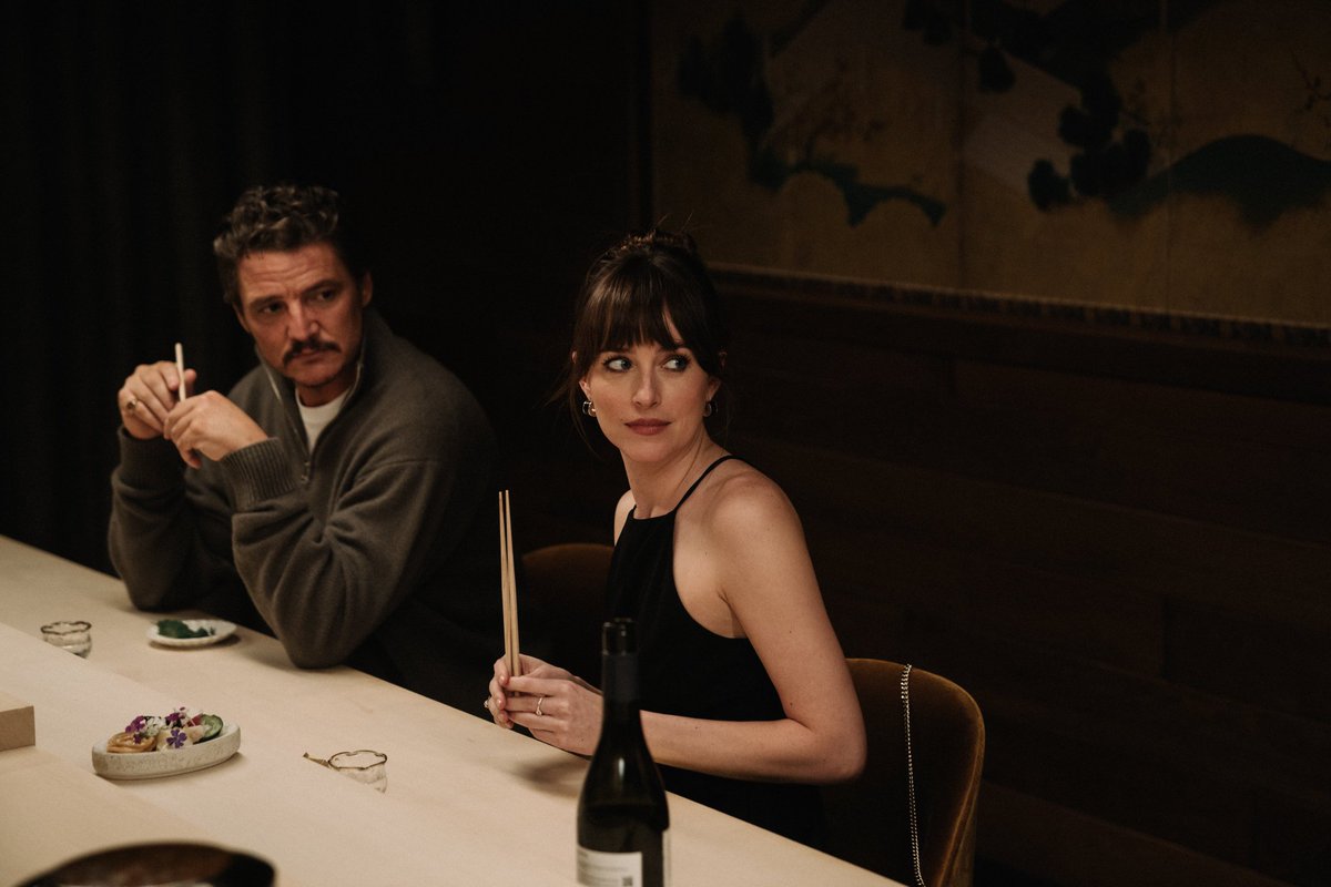 vinay_jagarwal's tweet photo. Dakota Johnson 🖤🖤 https://t.co/MaiVCYaO0N