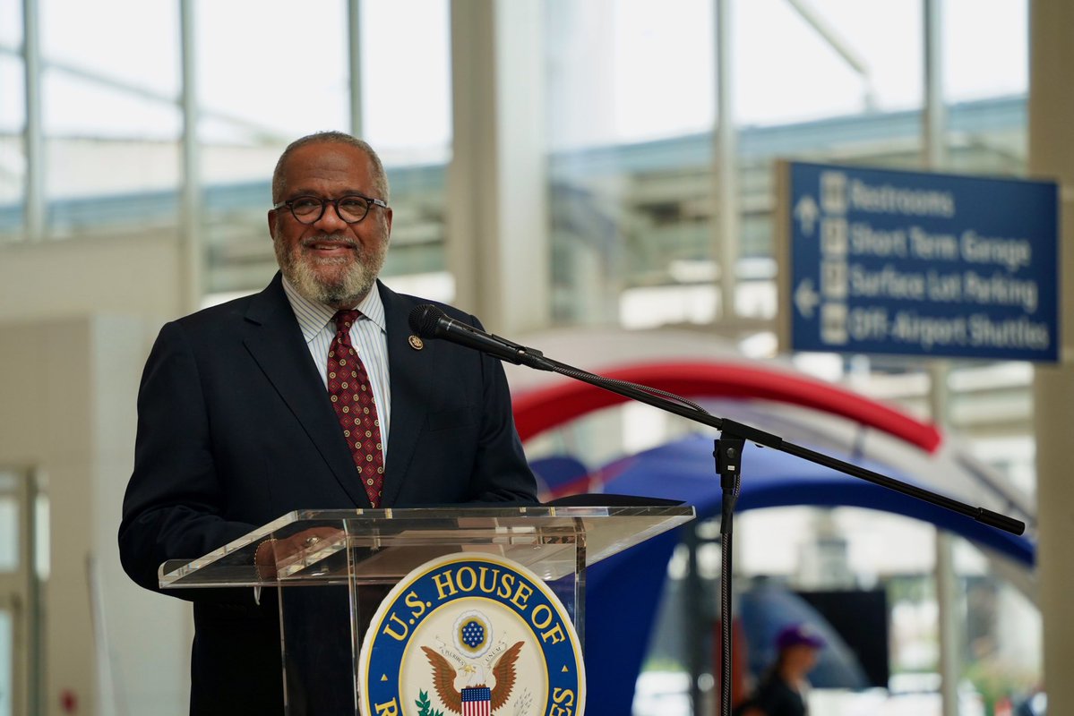 Congressman Troy A. Carter tweet media