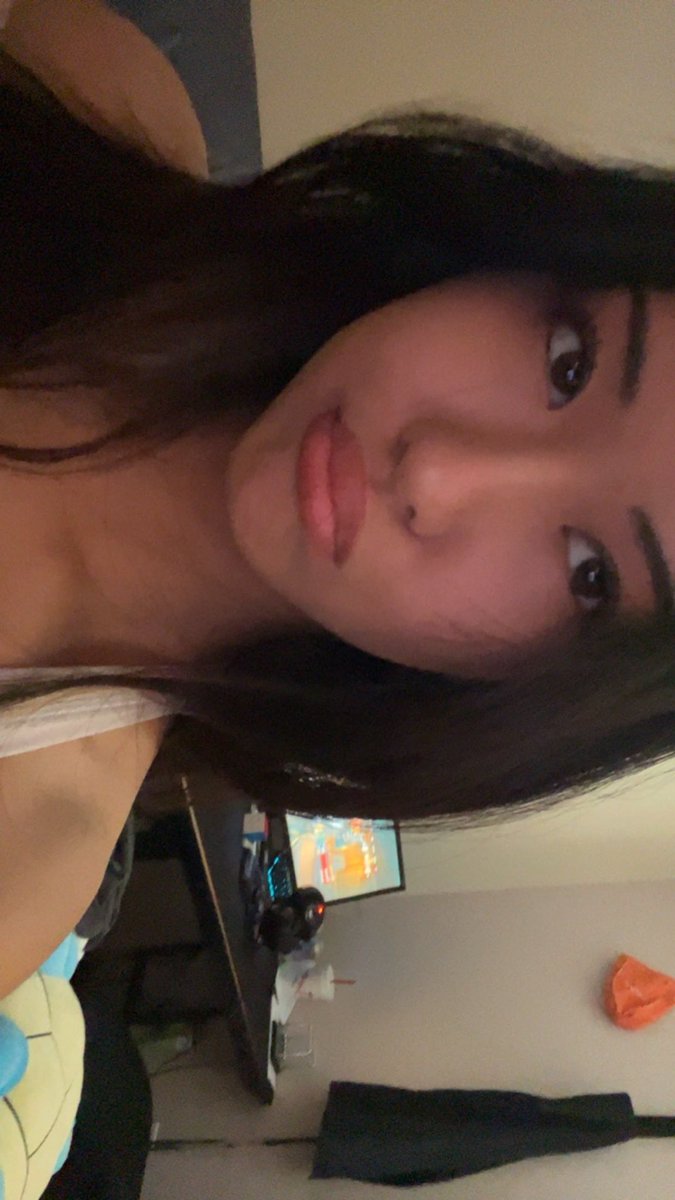 kikigoddess tweet media