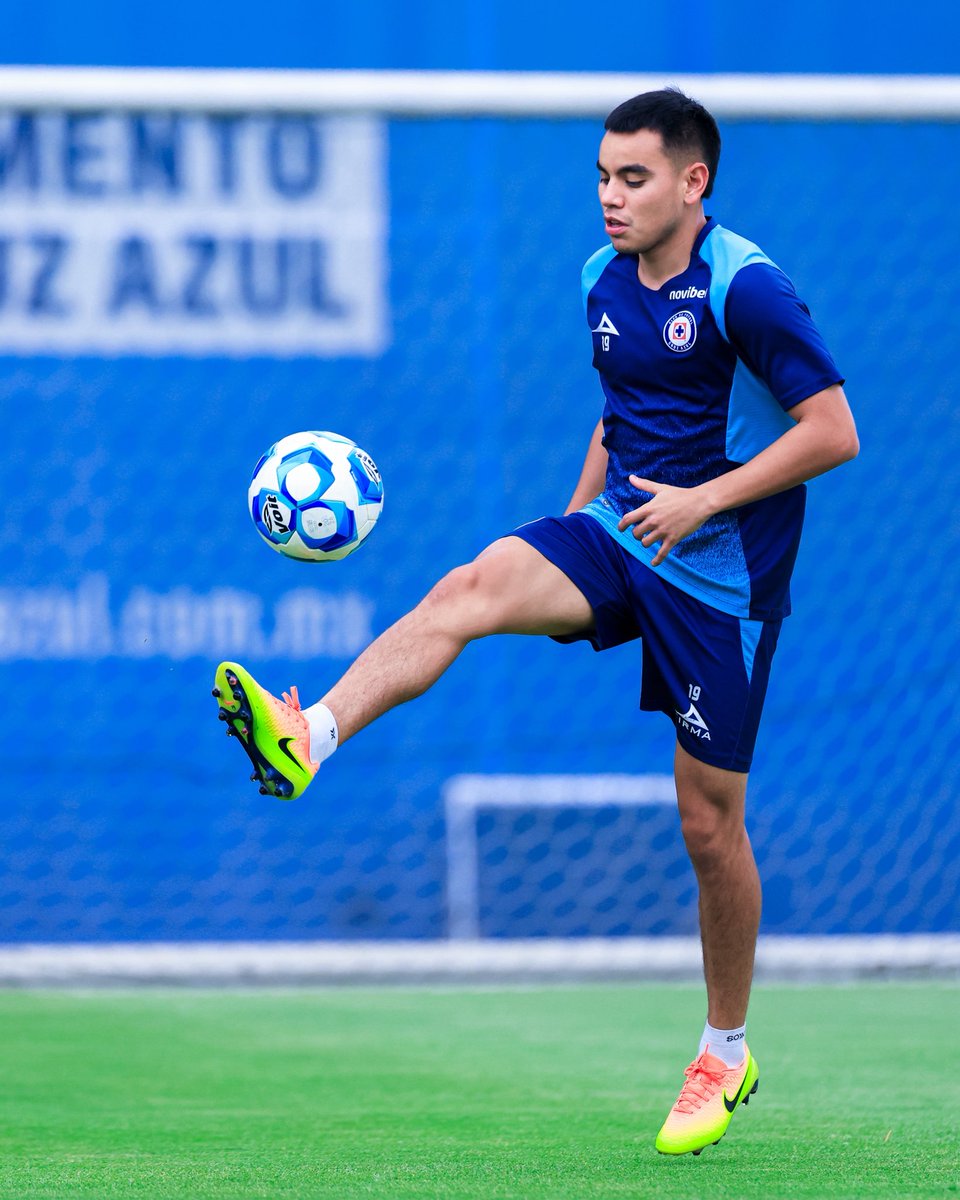 CRUZ AZUL tweet media