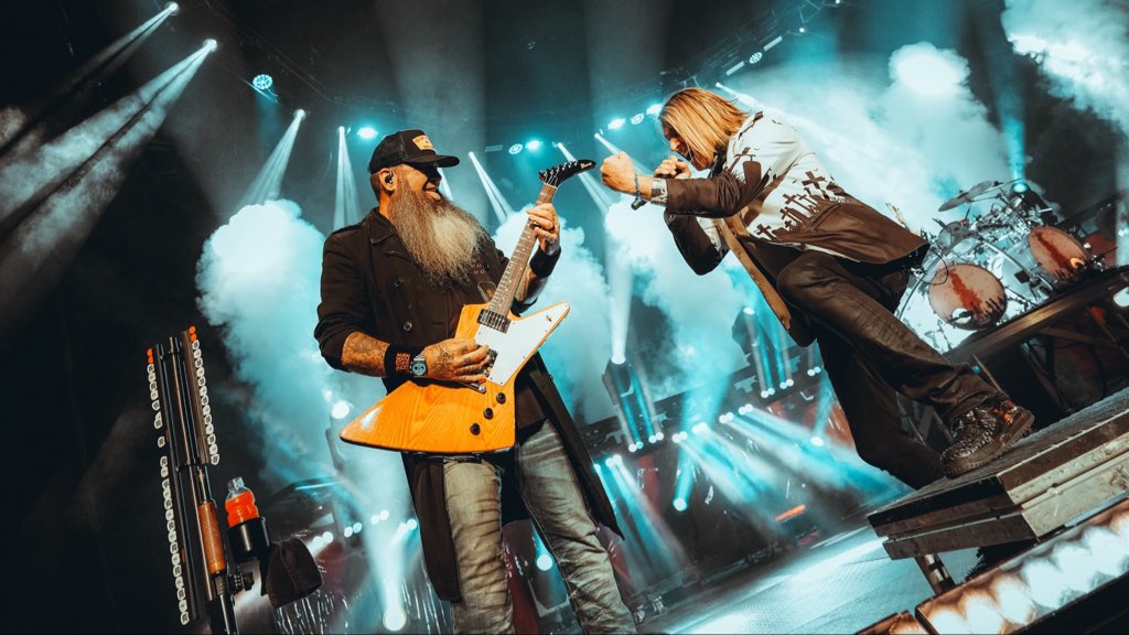 Three Days Grace tweet media