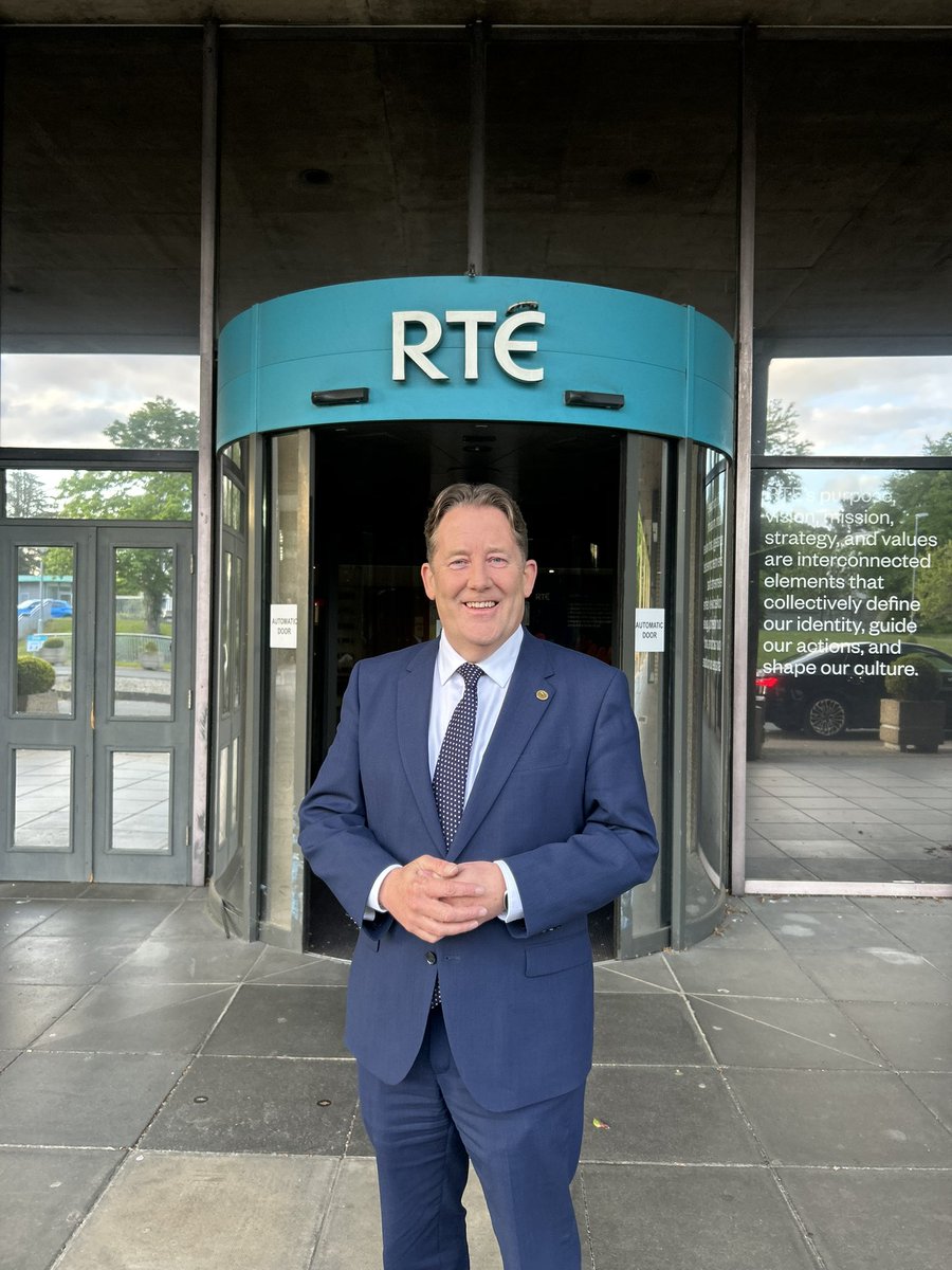 Darragh O'Brien tweet media