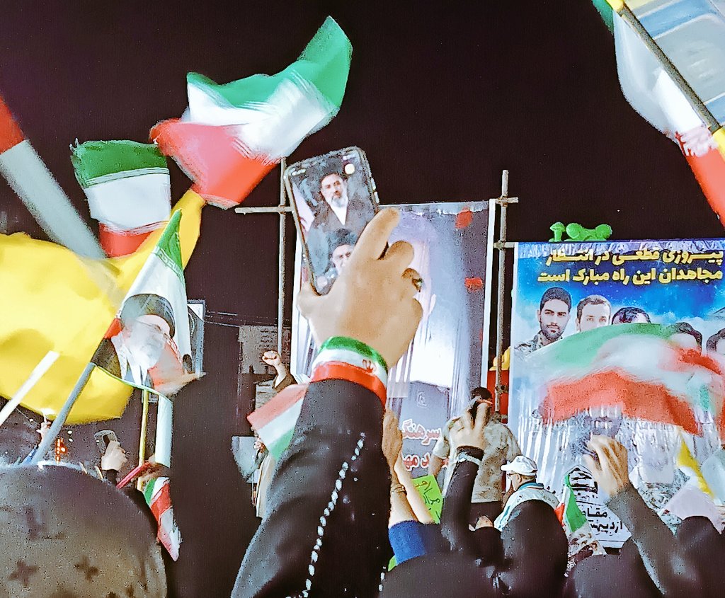 Rayehe janat tweet media