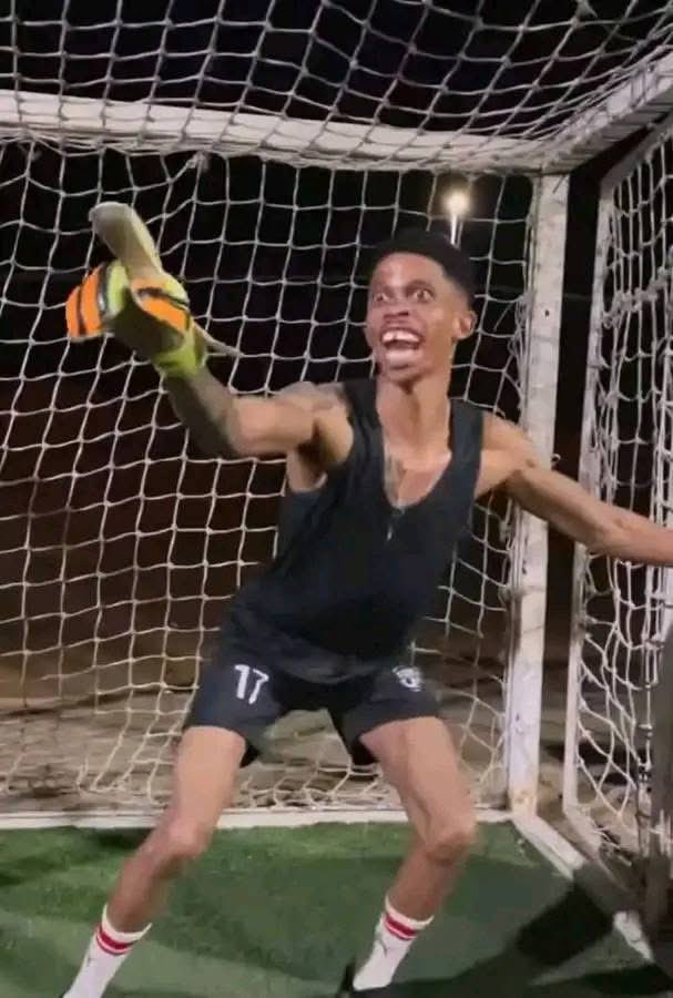 bonkmor's tweet photo. Mzansi's number one Conceded 7 goals in 2 games https://t.co/OZnMINzO7W