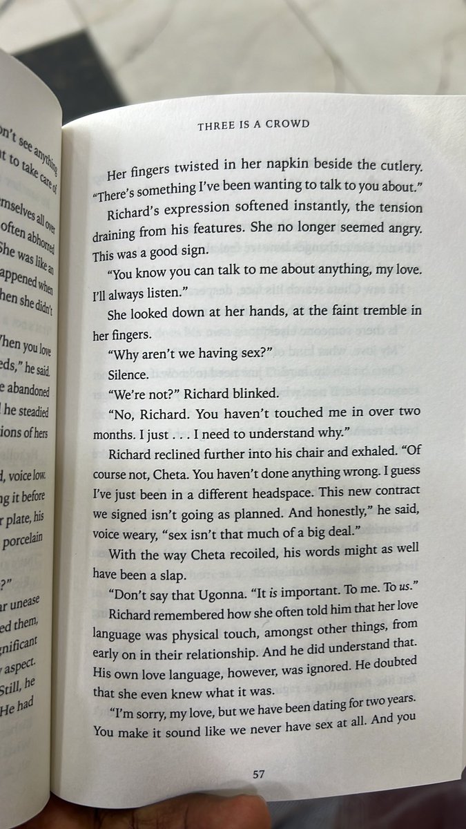 IkechukwuChielo's tweet photo. Cheta dun kiss her boyfriend brother oooo!
😩😩😩
#Threeisacrowd https://t.co/uRqrqc2A7C