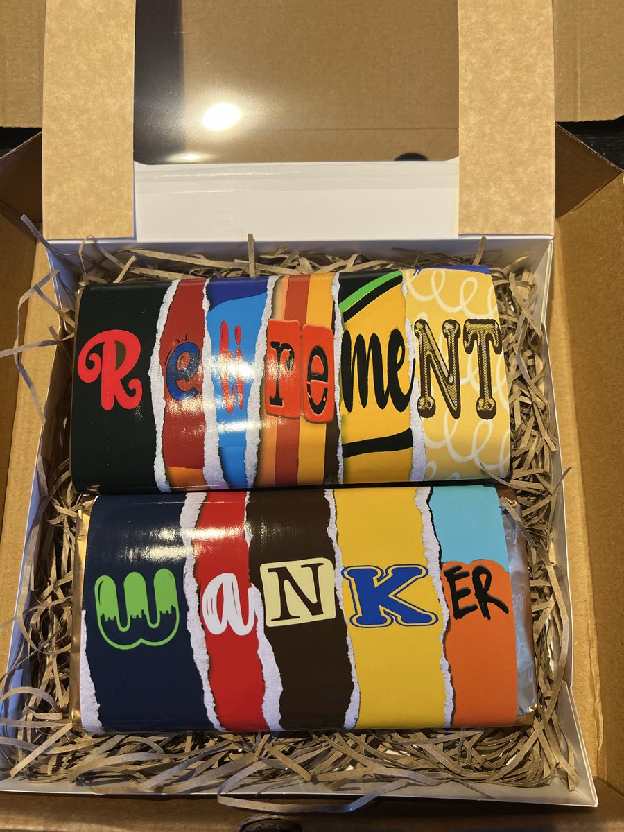 pimpmycandycom's tweet photo. The perfect cheeky gift for the legend finally escaping work, packed with chocolate to celebrate freedom in delicious style! 

.#retirement #oap #retirementgift #leaving #leavinggift
https://t.co/DjuDcnsh8T https://t.co/gZMDXzartu