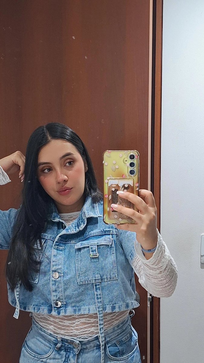 Camila 🤪 tweet media