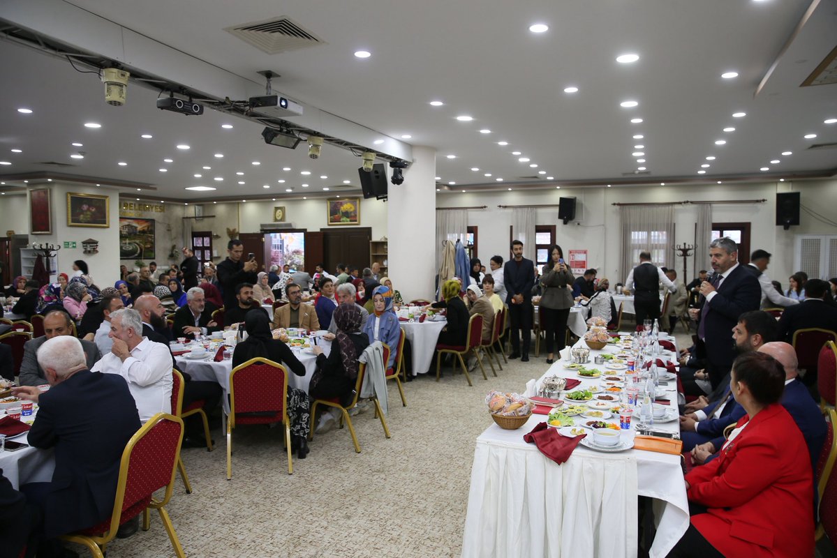 Mustafa ÖZCAN tweet media