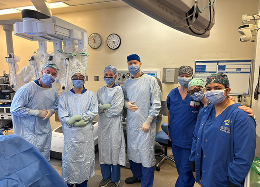 UHN_Surgery's tweet photo. The UHN Robotic Surgery Program and Bariatric Surgery Program successfully launched robotically assisted bariatric surgery at Toronto Western Hospital — an important step forward in how we continue to evolve care for patients living with obesity. [1/4] https://t.co/dsk5I7f46R