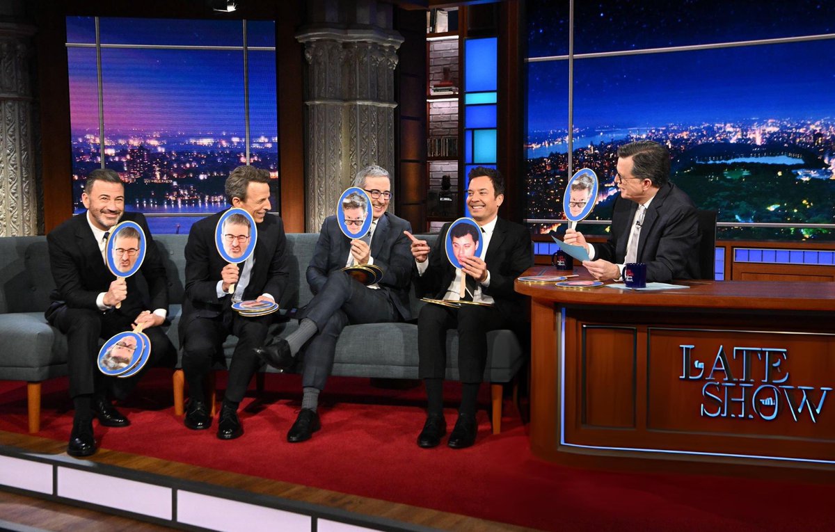 Best of Seth Meyers ᡣ𐭩 tweet media
