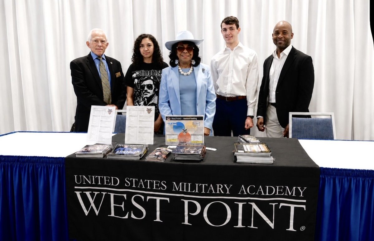 Rep. Frederica Wilson tweet media