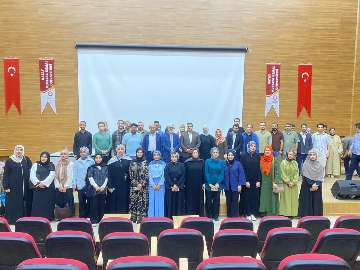 hatimder's tweet photo. ÖNDER İmam Hatipliler Derneği ve Hatimder iş birliğiyle, kıymetli hocamız Ramazan Kayan ile dolu dolu geçen 2 günde 5 ayrı program gerçekleştirdik.
TOBB AİHL’de, üniversite ÖNDER Gençlik topluluğunda, Hatay AİHL ve Habibineccar AİHL öğrencileriyle, hafızlık hocalarımızla ve +++ https://t.co/uS7CBE9ycL