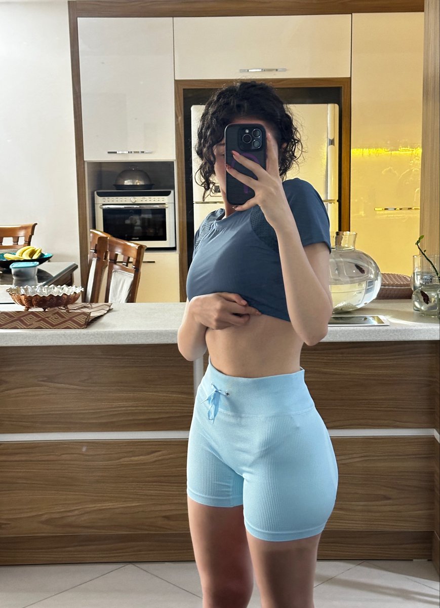 Kiana tweet media