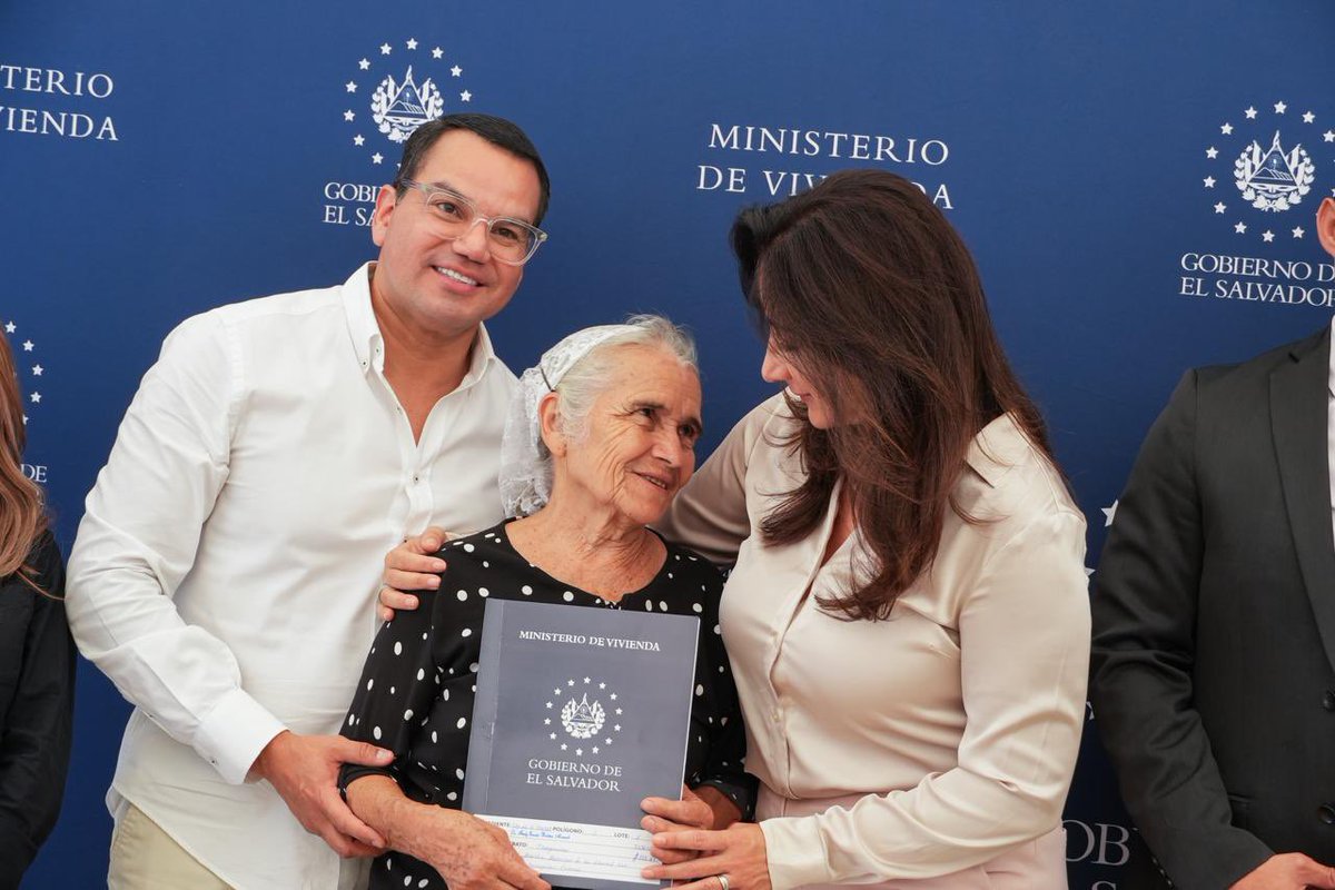 Ministerio de Vivienda - FONAVIPO tweet media