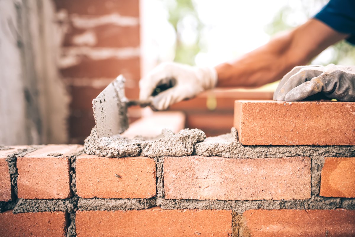 TheGrahamCo's tweet photo. Developers &amp; builders: construction type can drive long-term savings. Our new blog shows how non-combustible materials may lower Builder’s Risk + property insurance costs. Read more: https://t.co/BpLacYgh6S #Construction #BuildersRisk https://t.co/biK9SfWq7S