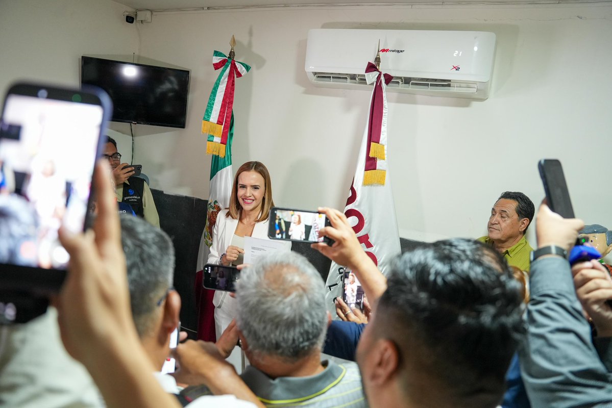 Clara Luz Flores tweet media