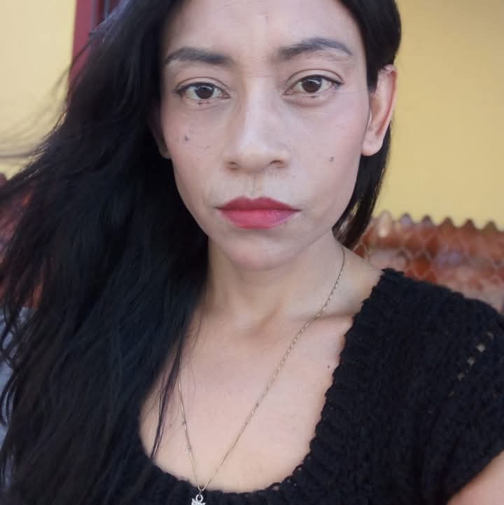 Ana Conda tweet media