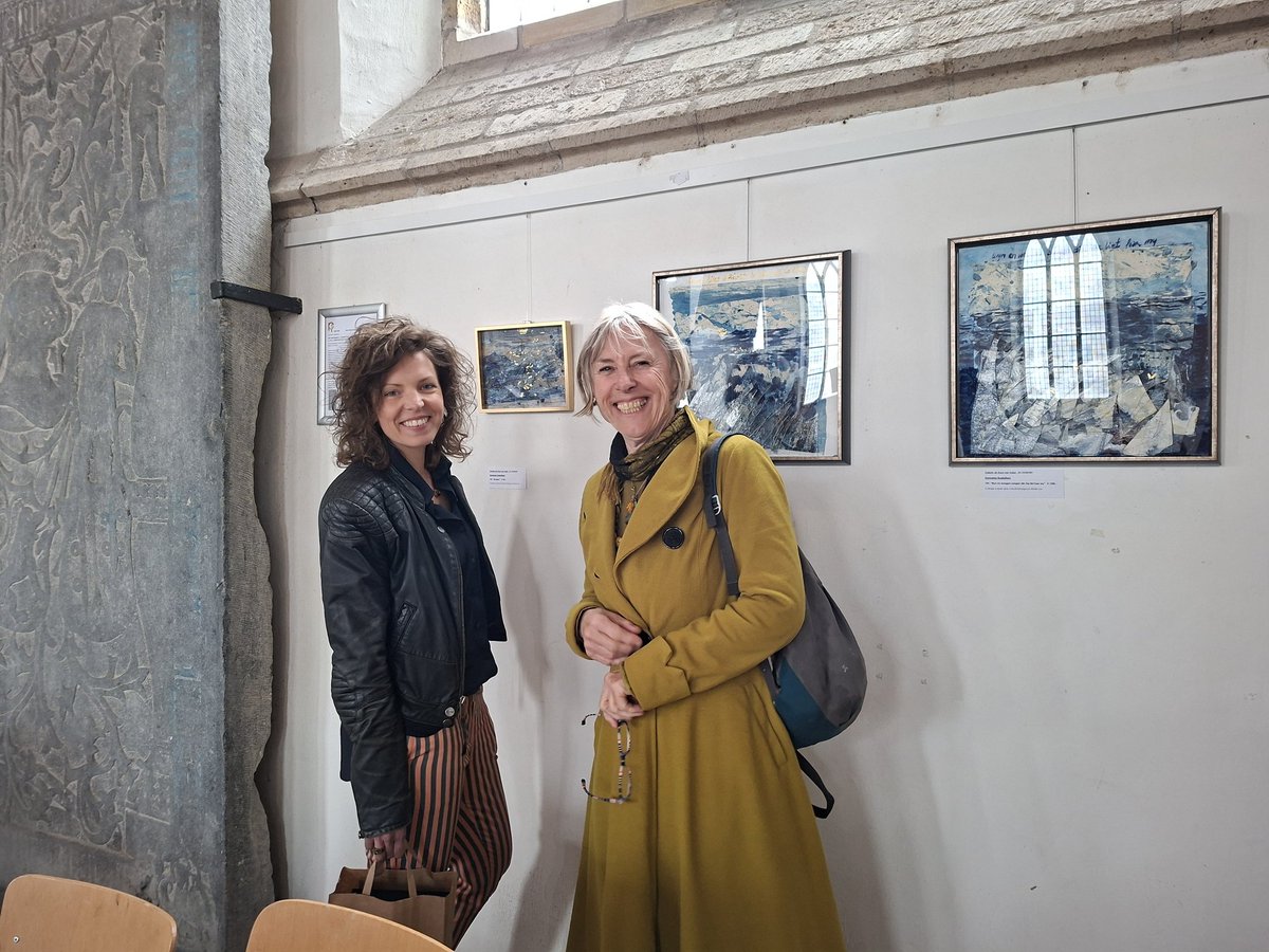 Galerie de Roos van Tudor tweet media