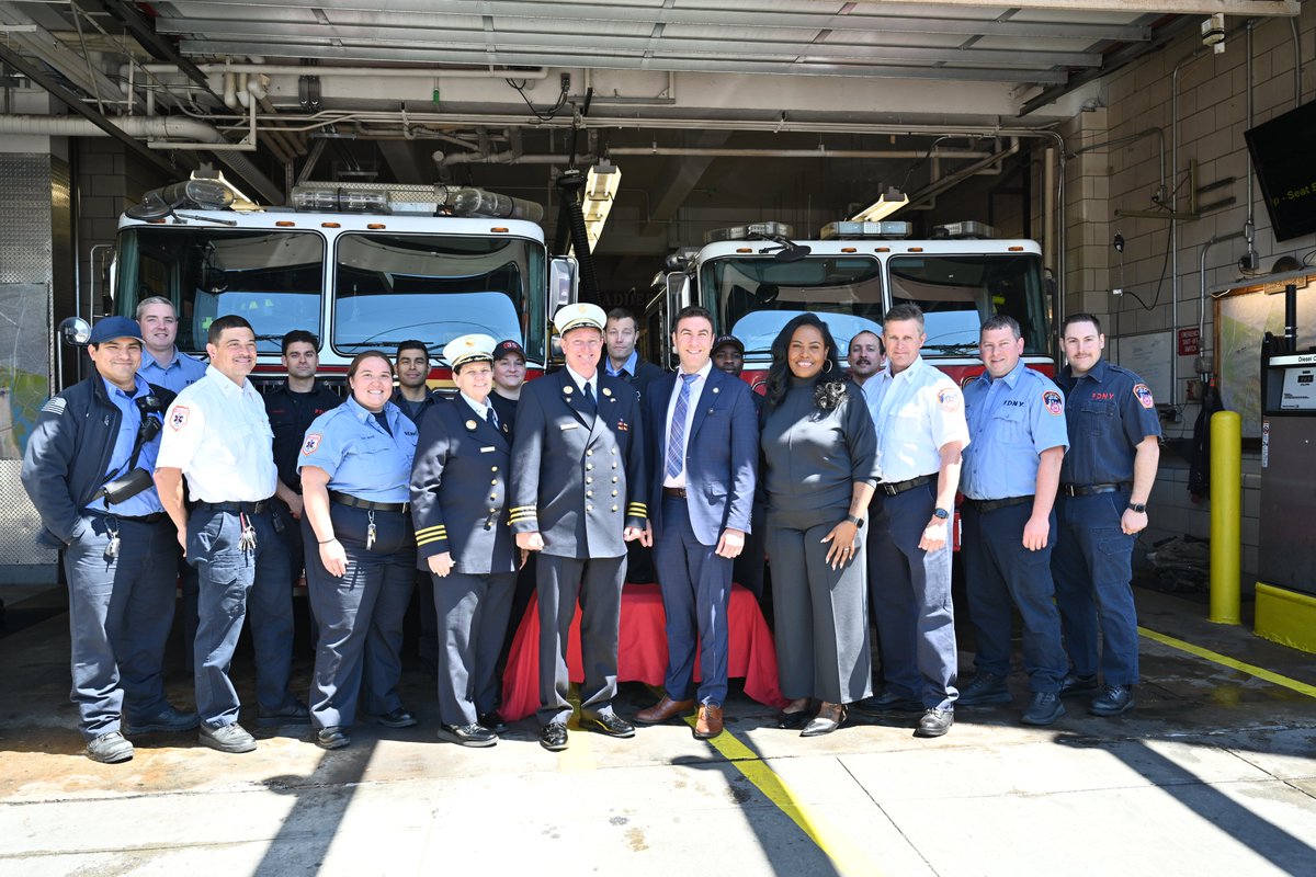 FDNY tweet media