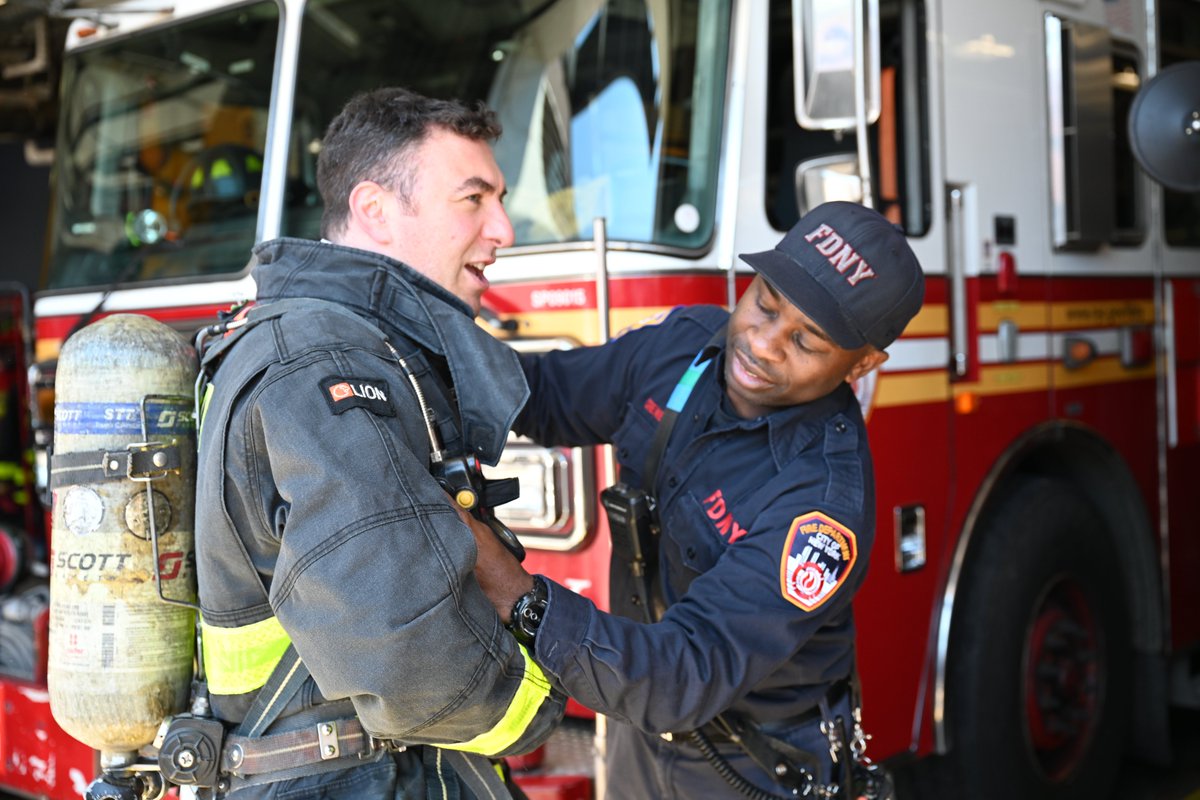 FDNY tweet media