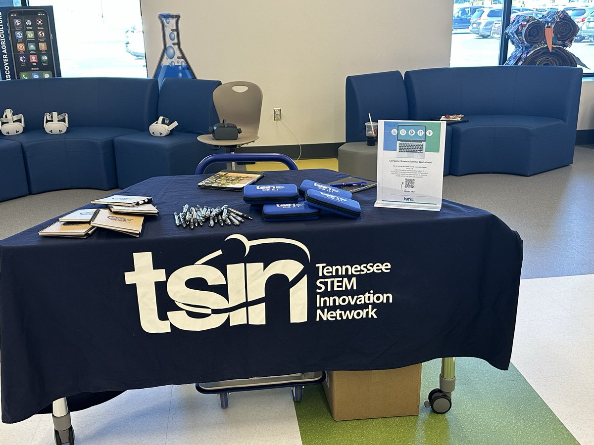 BeckyAshe's tweet photo. So exciting to see with about week left in the current school year how many teachers are here at the awesome Cocke County Schools Innovation Center for @etsucese Northeast STEM Hub spring convening! @theTSIN @TNedu https://t.co/WwDxHZ5xLs