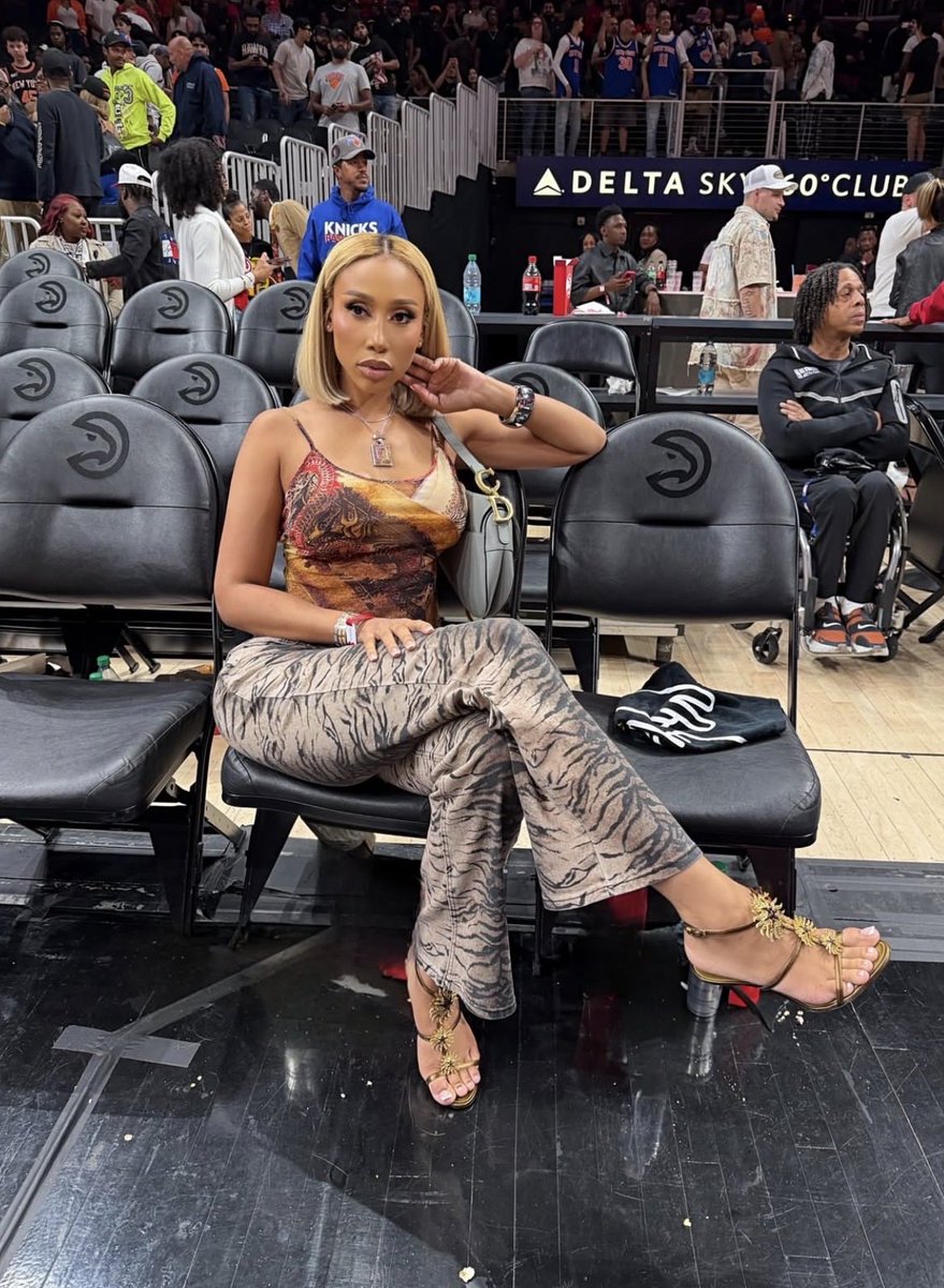 Princess Ashley tweet media