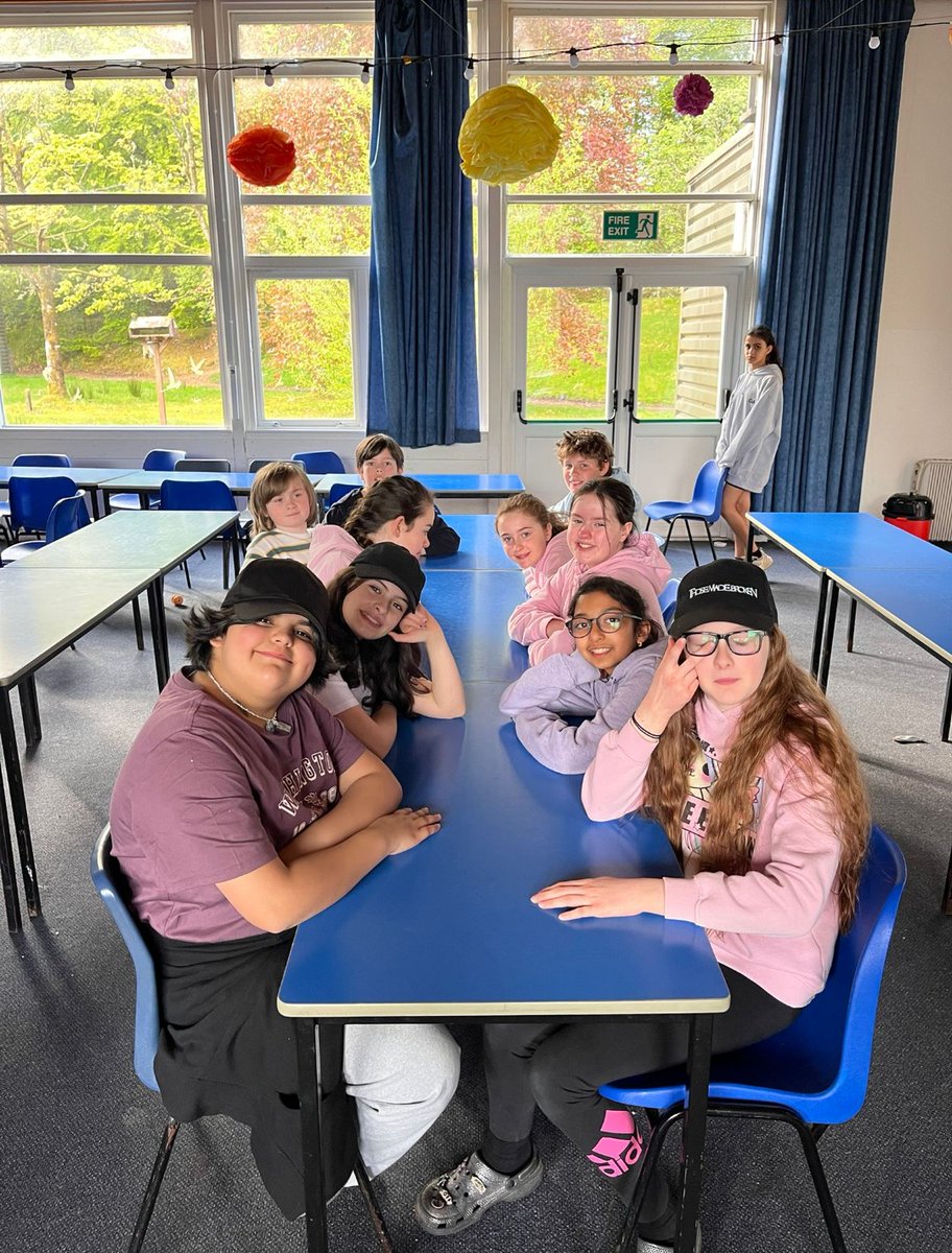 Hillhead Primary tweet media