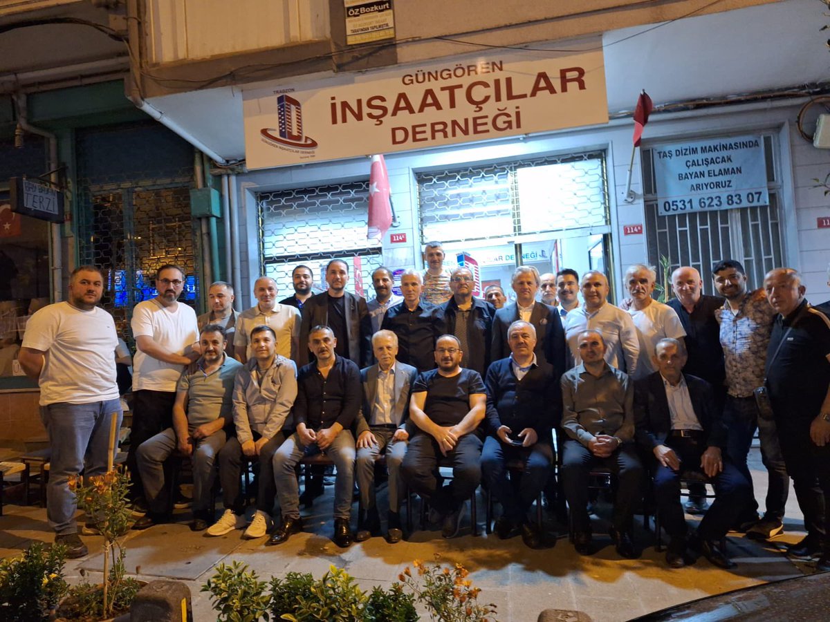 naciay's tweet photo. Güngören İnşaatçılar Derneğimizde, Ticaret Odası Meclis Üyesi kıymetli dostumuz Recep Yeşilyurt ile Kartal Trabzon ve Çaykaralılar Dernek Başkanı Fatih Kaya’nın katılımlarıyla sektörümüzün mevcut durumu, kentsel dönüşüm süreçleri ve mesleki dayanışma üzerine verimli istişarelerde bulunduk.

Nazik katılımları ve değerli katkılarından dolayı kıymetli dostlarımız Recep Yeşilyurt ve Fatih Kaya’ya, ayrıca misafirperverliği için Güngören İnşaatçılar Derneği Başkanımız Sayın Azmi Turan’a teşekkür ederiz.